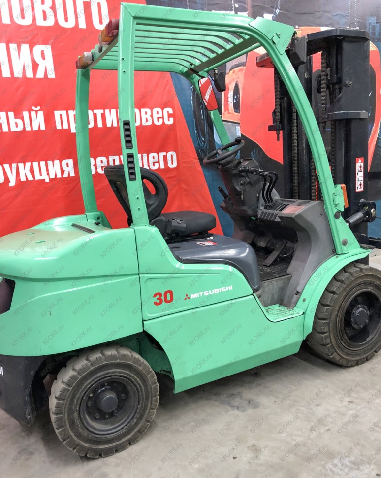 Дизельный погрузчик Mitsubishi FD30N КМ069 Б/У