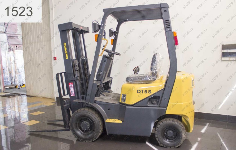 Дизельный автопогрузчик Daewoo-doosan 1523 Б/У