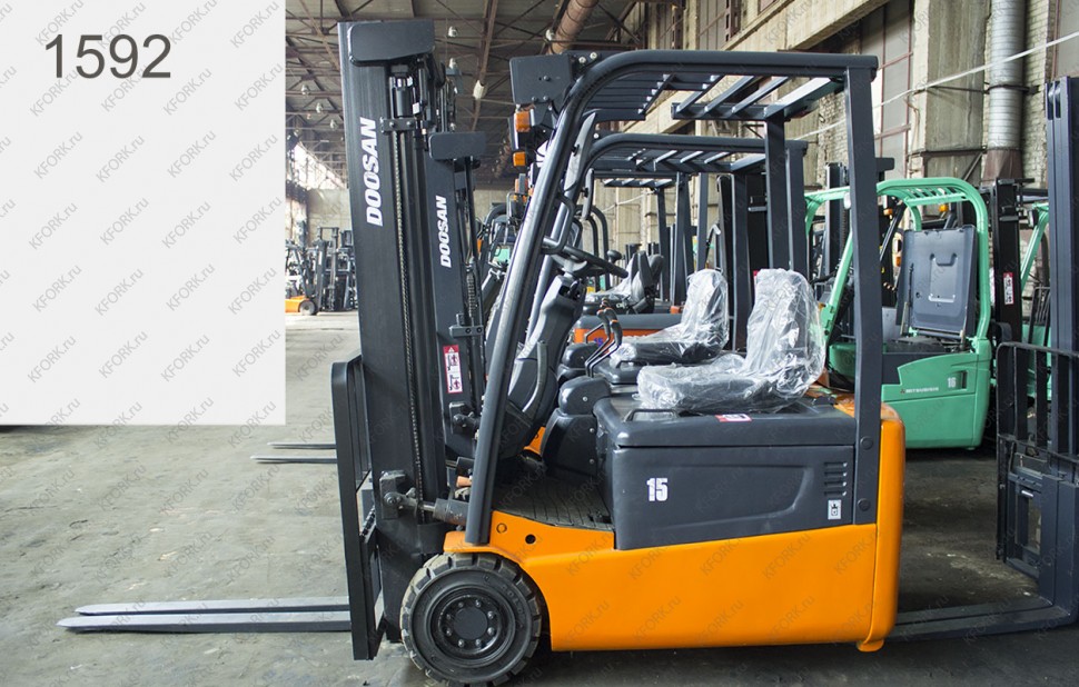 Электрический погрузчик Doosan 1592 Б/У