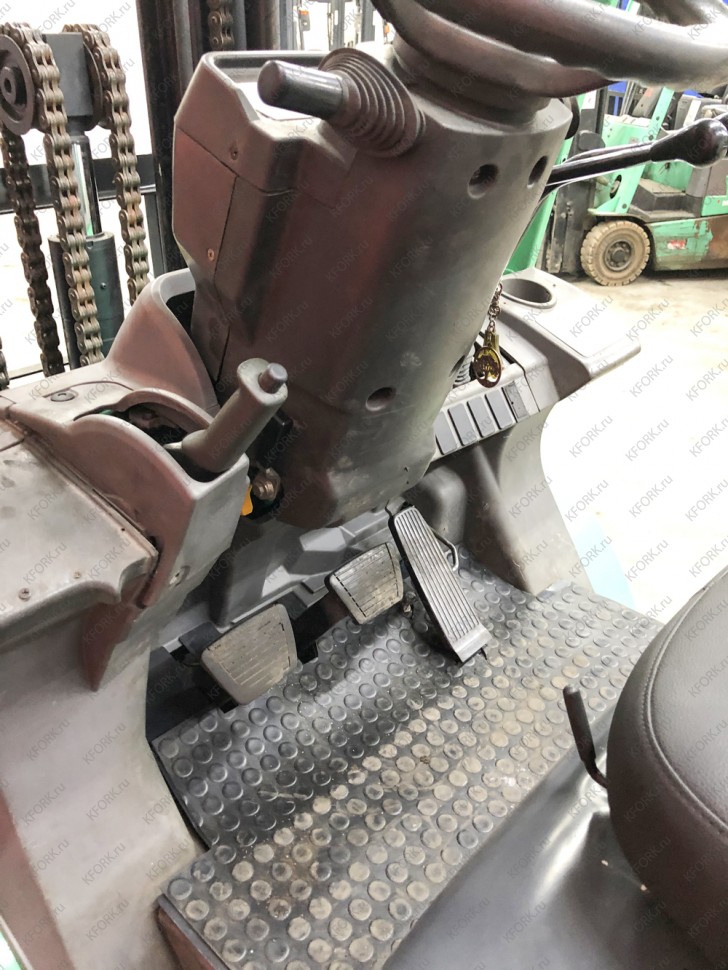 Дизельный погрузчик Mitsubishi FD30N КМ069 Б/У