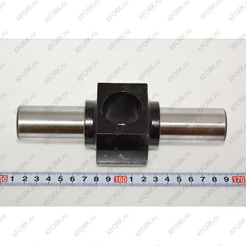 Вал/Shaft Castor D652130 Doosan