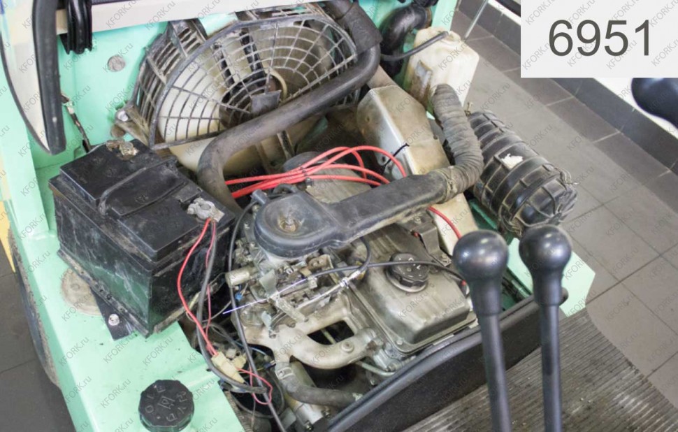 Бензиновый автопогрузчик Mitsubishi 6951 Б/У