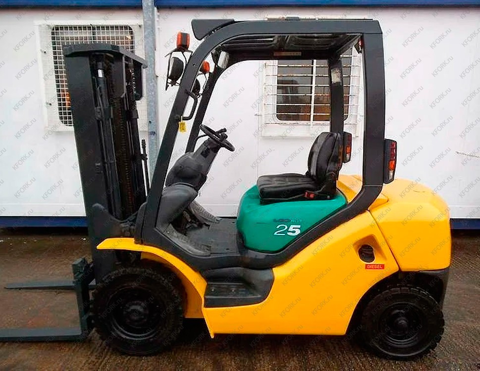 Дизельный погрузчик Komatsu FD25T-16 КМ185 Б/У