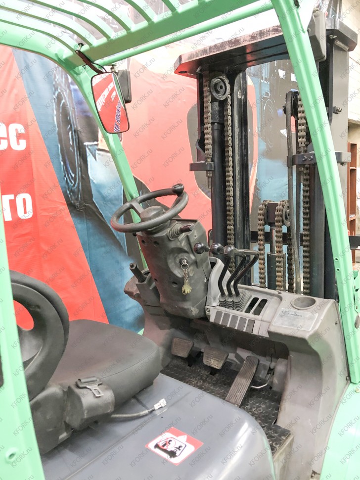 Дизельный погрузчик Mitsubishi FD30N КМ069 Б/У