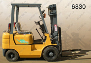 Газ-Бензиновый автопогрузчик Mitsubishi 6830 Б/У