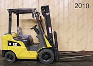 Газ-Бензиновый автопогрузчик Caterpillar 2010 Б/У