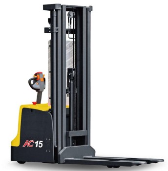 Штабелер электрический самоходный CHL CDD15J-ZSM 1,5т 4,6м Li-Ion: 24/150 В/Ач